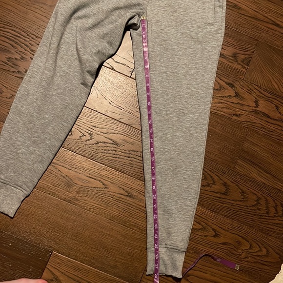 Women’s XS gray athletic work joggers - Picture 5 of 6